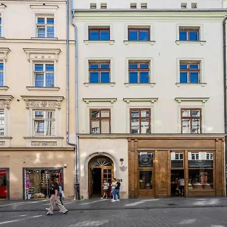 Gallery 7 - 4